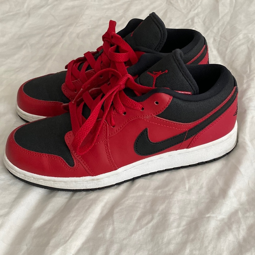 Air Jordan 1 low